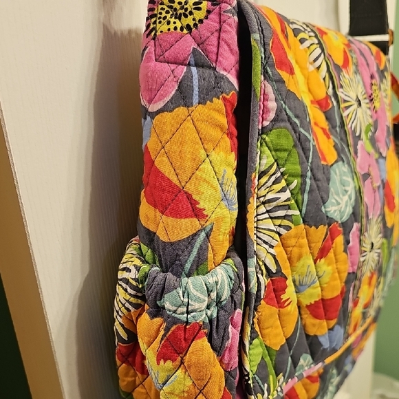 Vera Bradley Vibrant Floral Shoulder Bag - Picture 4 of 12